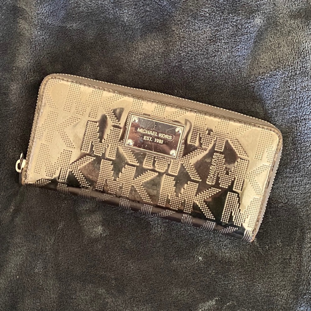 Michael Kors wallet